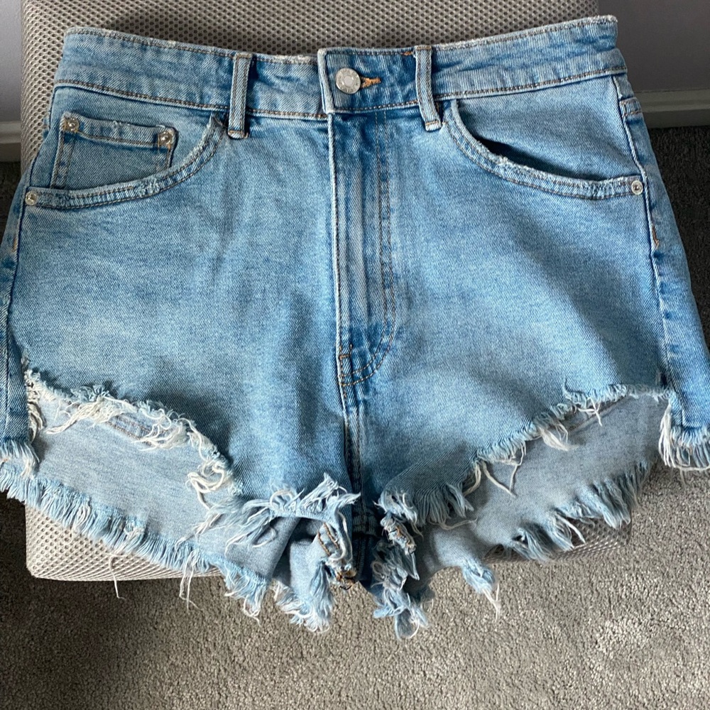 ZARA HIGH WAISTED DENIM SHORTS